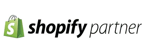 Das Bild zeigt das Shopify-Partnerlogo. Es enthält eine grüne Einkaufstasche mit einem weißen „S“ in der Mitte neben den Worten „Shopify-Partner“ in schwarzer Schrift. Diese Elemente sind perfekt für Webdesign- und Entwicklungsprojekte geeignet und stehen auf einem transparenten Hintergrund. - digiak webdesign und entwicklung